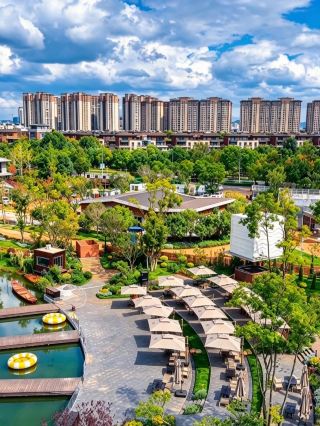 National Day Kunming Park Guide | Skip the layover, discover the Spring City's hidden gems!