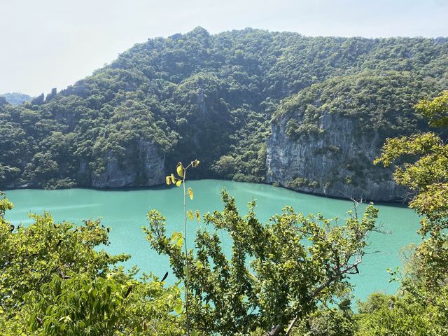 天藍色山中湖The Blue Lagoon