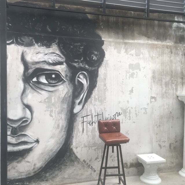 Fahtalaijone Art Studio & Cafe