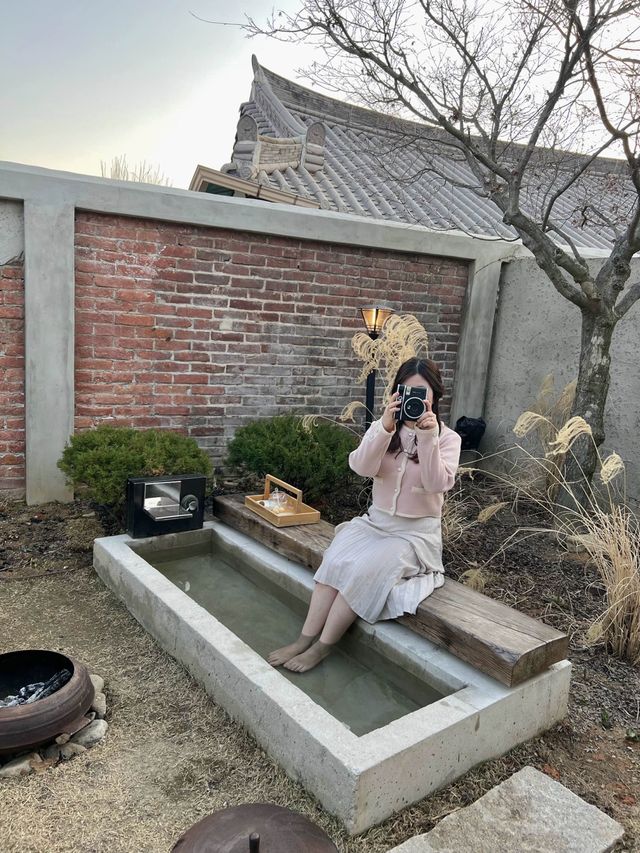 전주 한옥마을 가마솥불멍 야외족욕 감성숙소 ‘한옥스테이 까치’