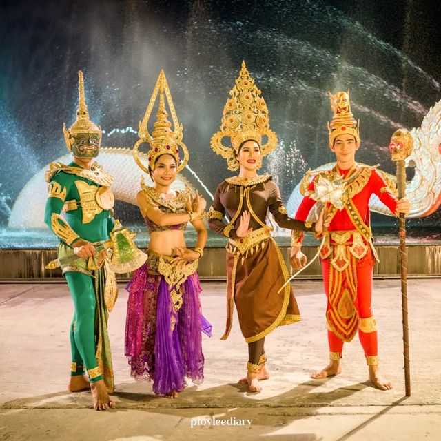 ที่สุดแห่งแสงสีเสียง Siam Niramit Phuket