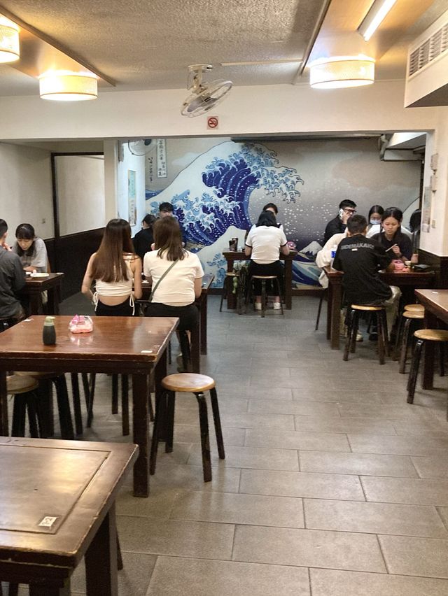 타이베이 연어초밥 최고 맛집 '삼미식당'