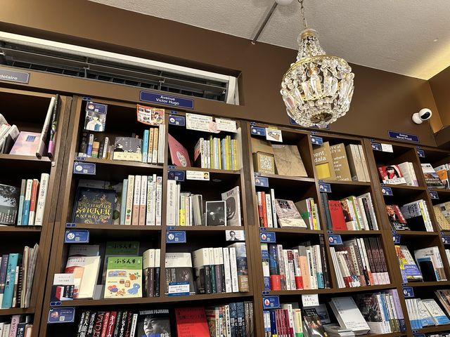 東京・神保町。本屋＋カフェの相性は抜群『PASSAGE bis! by ALL REVIEWS』