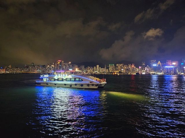 重拾人氣的尖沙咀維多利亞海旁