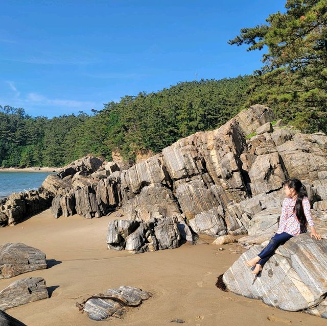 고즈넉한 여유로움을 즐길 수 있는 태안 구름포 해수욕장🏖