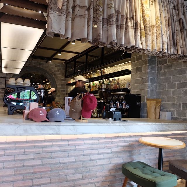 Much and Mellow คาเฟ่น่ารักๆ ในกระบี่