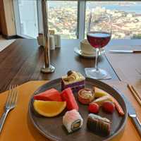 Sit back & Relax in the Executive Lounge 