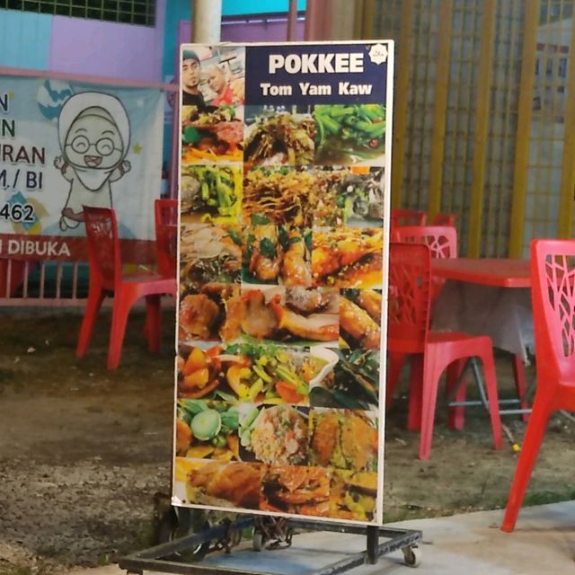 Pokkee Tomyam Thai amazing foodstall :)