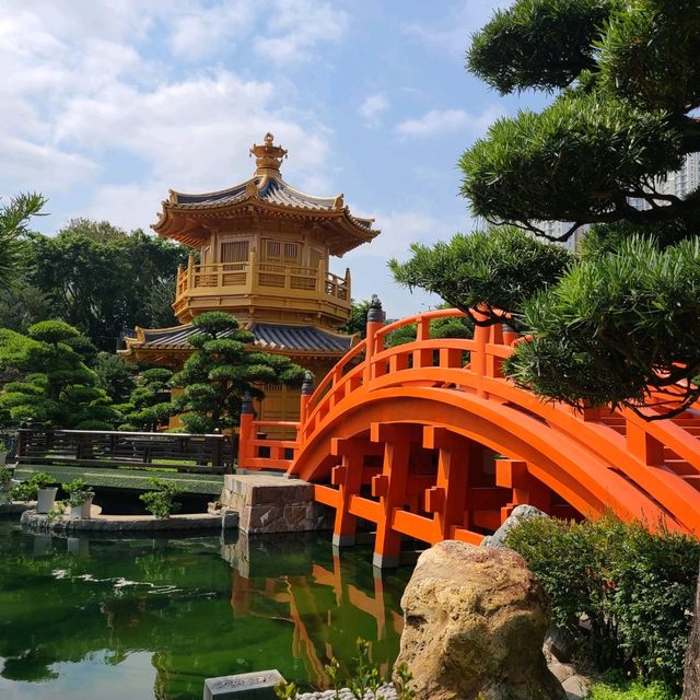 鬧市中的古園：南蓮園池