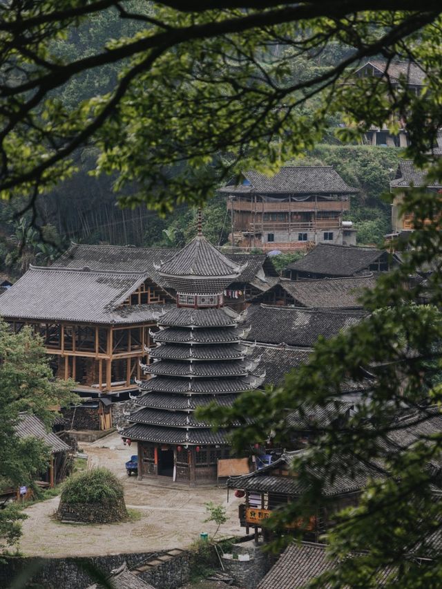 Few days in traditional Dong village