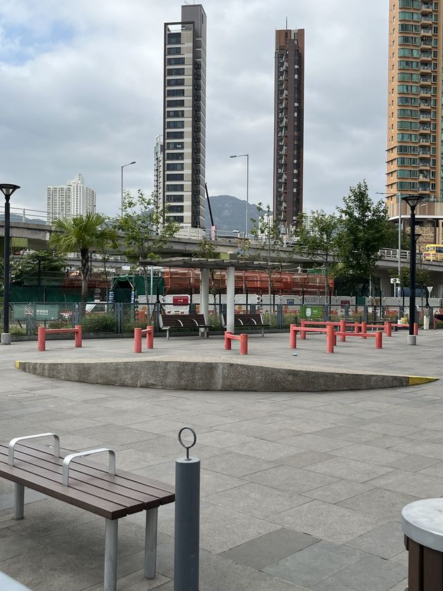 宋王臺紀念碑及宋王臺遊樂場