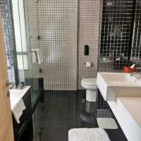 G hotel gurney - L suite - spacious suite!