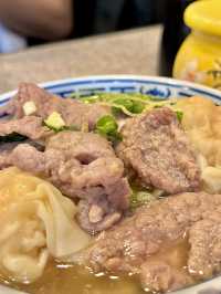 미슐랭이 인정한 완탕면 맛집, 침차이키🍜