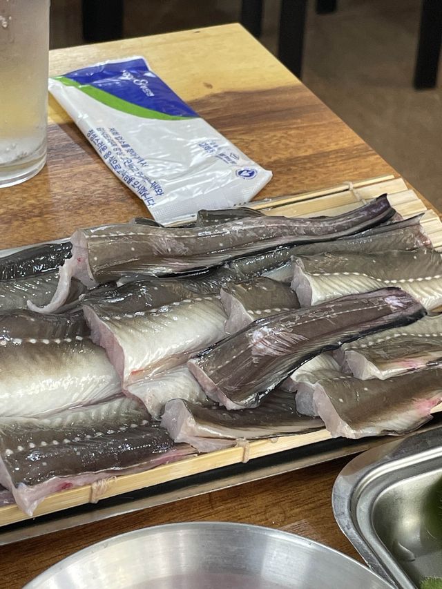 범일역 1번가 먹자골목에 위치한 장어 맛집 ‘명품식당’