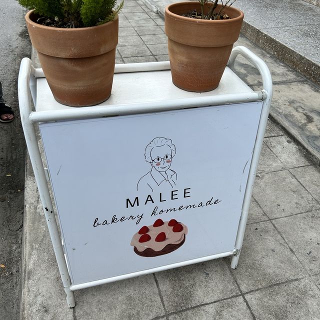 🍰🍧Malee bakery & ice cream🍭🍬 