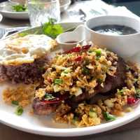 Agalin Garden Room ร้านอาหารคาเฟ่สไตล์อังกฤษ
