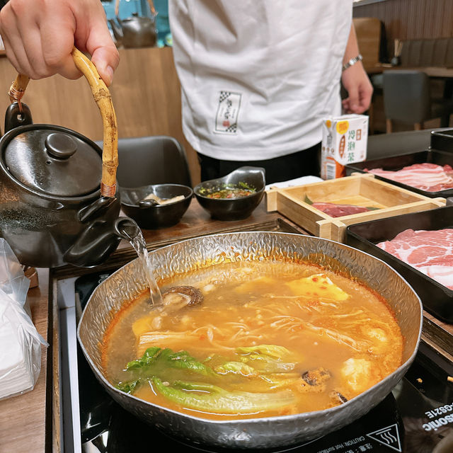 旺角｜任飲任食無限時火鍋