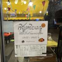 สะบายดี คาเฟ่ของหวานย่านบางแสน