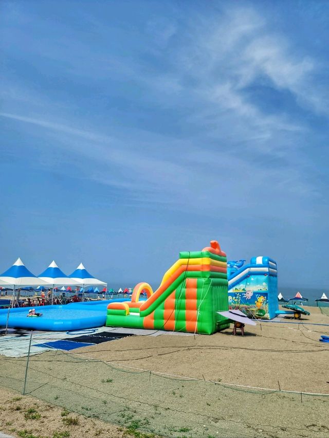 오토캠핑장과 물놀이장이 있는 경주 해수욕장🏖