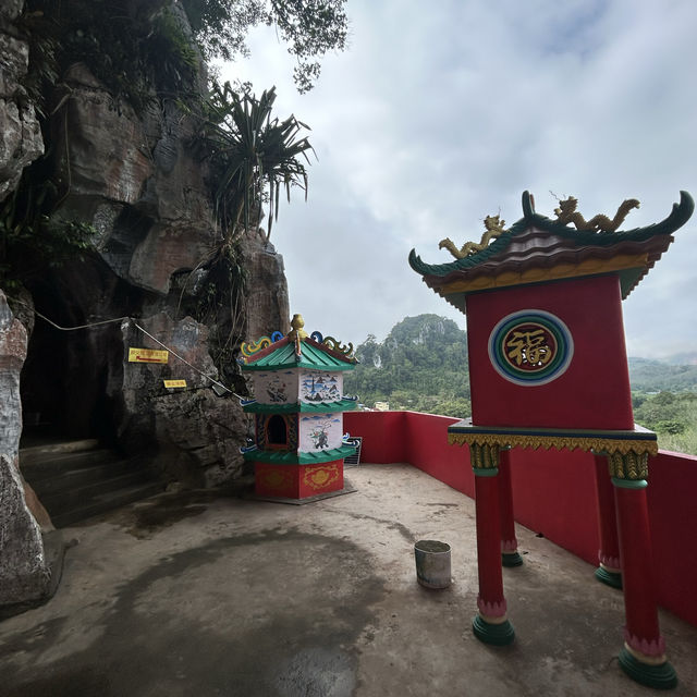 山洞探險 - 紫霞洞 ⛰️