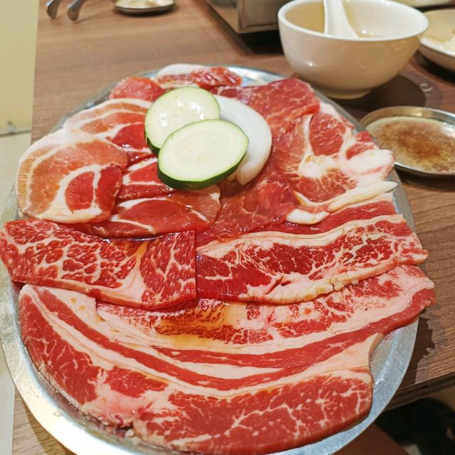 個人日式燒肉~獨食燒肉 高雄鹽埕最好吃又划算的燒肉 獨立烤盤 可單人也可以多人