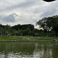 適合一家大細放鬆的濱海公園