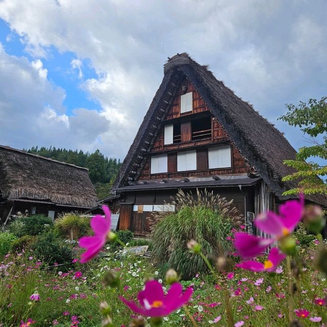 日本版童話小鎮-白川鄉合掌村