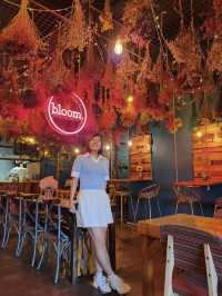 Bloom by Mokmok