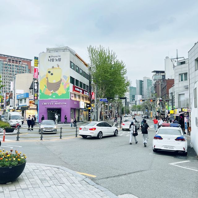 🇰🇷 The intersection Yeonnamdong & Hongdae