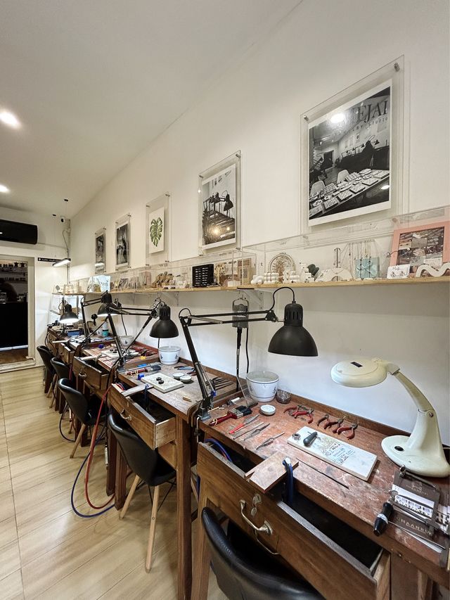 กาแฟเข้มข้น ที่ MEJAI JEWELRY STUDIO เมืองจันท์