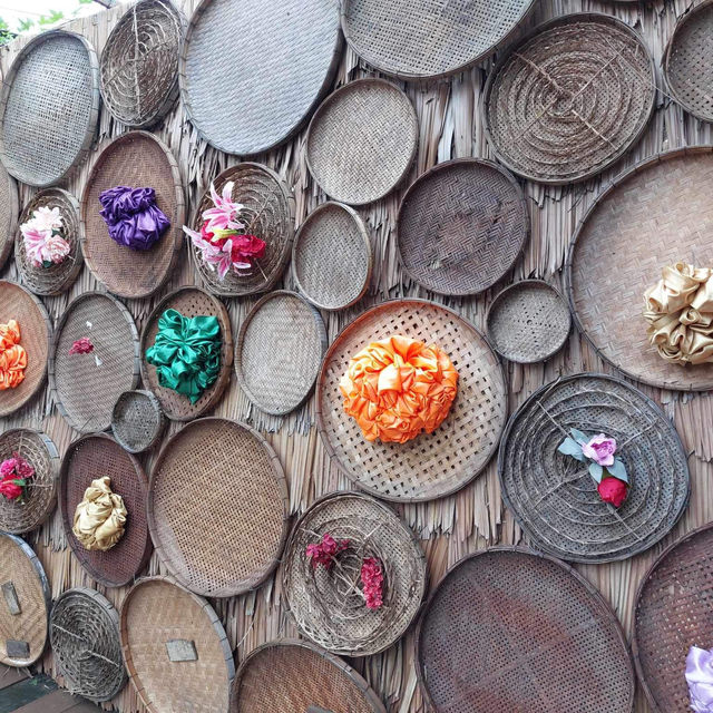 ตลาดน้ำ 4 ภาคพัทยา