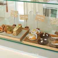 Smitten cafe คาเฟ่มินิมอลเปิดใหม่