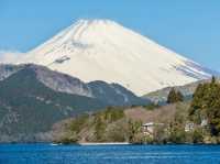 Scenic views of Lake Ashi 