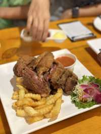 ร้านอาหารปักหลัก มะขาม 