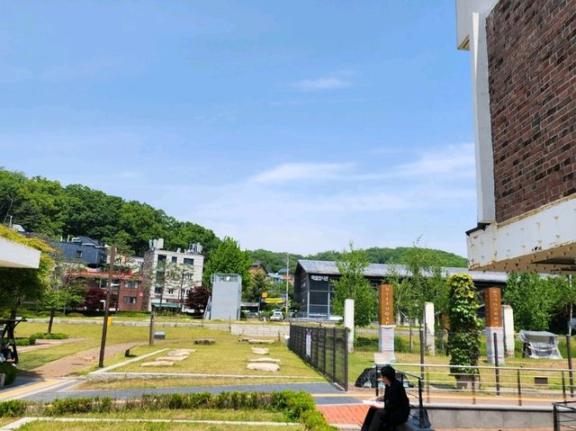 안얀박물관 속 '카페명당' 이 품고 있는 김중업건축박물관... 자연에 반하다.. 안얀박물관 속 '카페명당' 이 품고 있는 김중업건축박물관... 자연에 반하다..