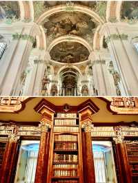 【瑞士】St. Gallen聖加侖修道院：瑞士最美的圖書館和巴洛克式大教堂 I 春天好去處