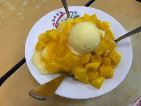 台灣購物、美食天堂西門町