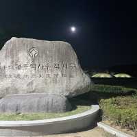 古都を満喫！慶州　東洋最古の天文台【瞻星台】昼と夜
