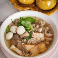 🥓ก๋วยเตี๋ยวลิ้นวัว-ขาหมู