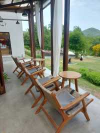 คาเฟ่สวยวิวเขา Wynn Cafe & Hill Club