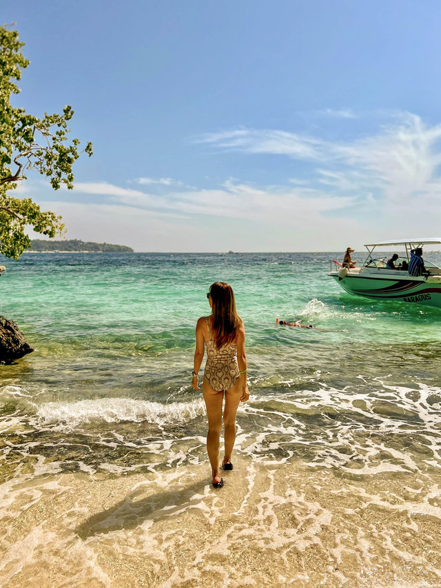 Phuket’s Paradise ☀️🌊🌴🏝️