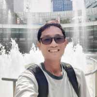 MEMORABLE MOMENTS Fountain of Wealth