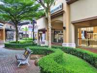 Lets Shopaholic at Johor Premium Outlets