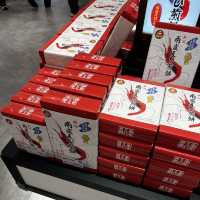 新潟駅構内『CoCoLo』でお土産購入✨新潟限定商品沢山あります！