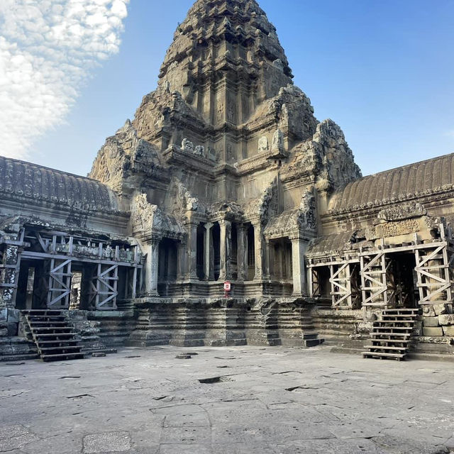 Exploring the Temples of Angkor Wat