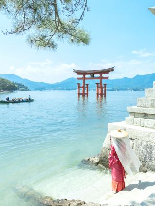 [Hiroshima] The world of historical dramas! Stroll around Miyajima in Heian period clothing