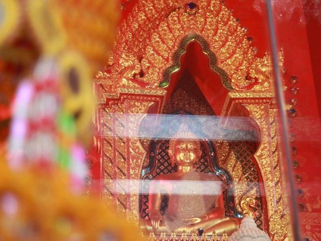 เที่ยวสักการะ ที่วัดมกุฏคีรีวัน