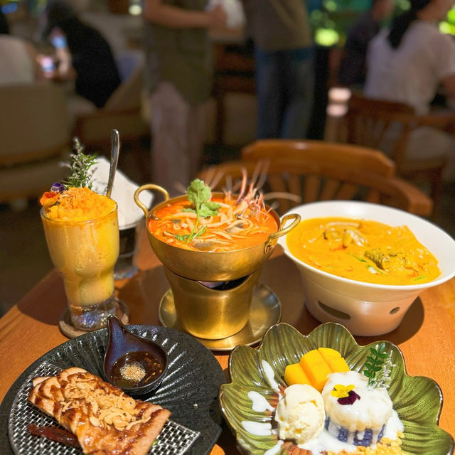 古法泰式美食💓必食足料大頭蝦冬蔭功😍