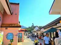 Ngong Ping Village: เสน่ห์แห่งธรรมชาติและวัฒนธรรม
