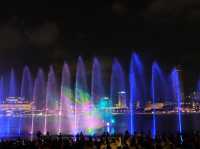 ดื่มด่ำความสวยงาม เดินเล่นรับลมชมวิวที่อ่าวมารีน่า
